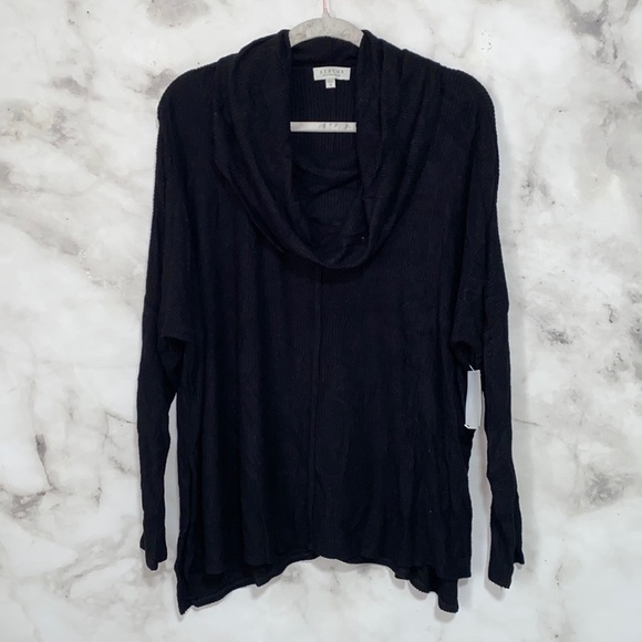 Status by Chenault Black Slit Side Rib Turtleneck Top - Picture 2 of 9